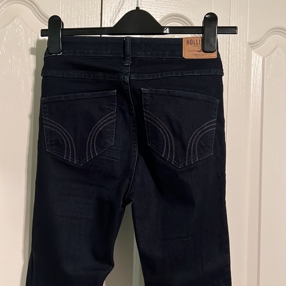 Dark Wash Skinny Jeans Hollister - Picture 5 of 6